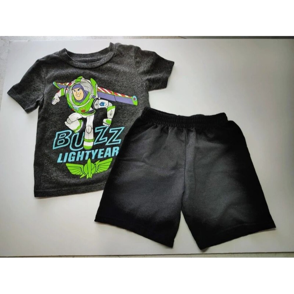 Disney Pixar Toy Story 4 Buzz Lightyear boys' 2-piece outfit set, size 2T.
